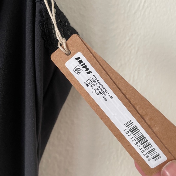 SKIMS Black Maxi Dress - Picture 4 of 13